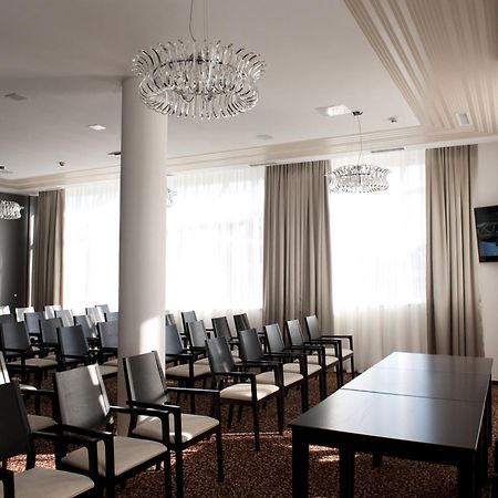 Hotel Leon & Spa أراد المظهر الخارجي الصورة