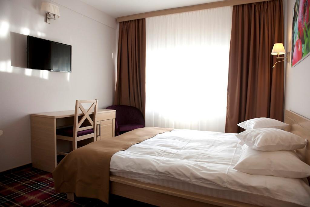 Hotel Leon & Spa أراد الغرفة الصورة