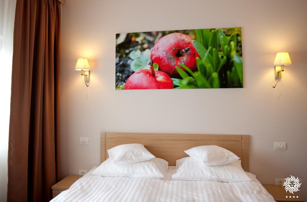 Hotel Leon & Spa أراد الغرفة الصورة